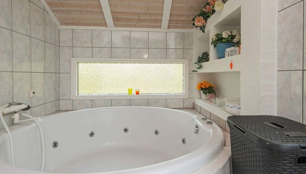 8 Person Holiday Home in Glesborg - Foto 2