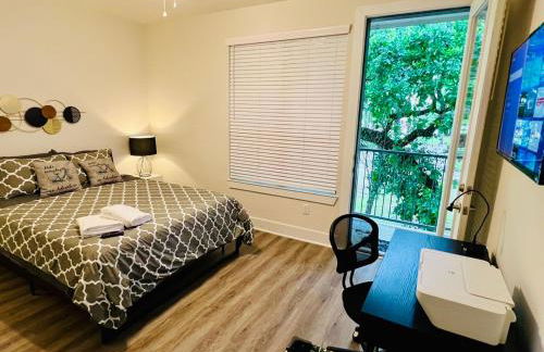 Apt 2 Bedrooms 2 Full Baths FREE Parking & FREE Laundry in Unit - Foto 21