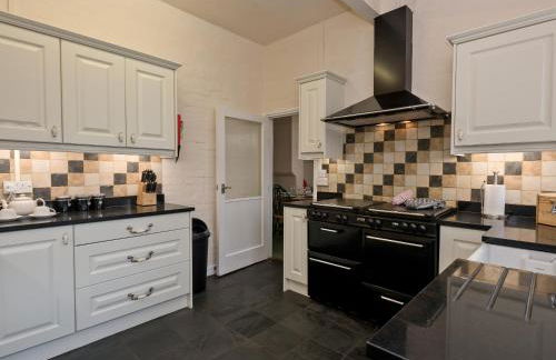 St Peters Court - Photo 7