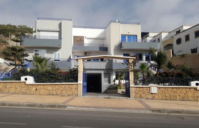 Les Vagues Bleues - Photo 1