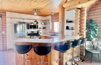 Large Off-Grid Luxury Cabin- creek land & views - Foto 12