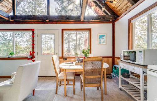 Serene Lakes Cabin with Deck Dog Friendly! - Foto 6