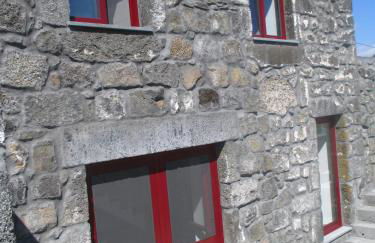 Melo's Place - Photo 47