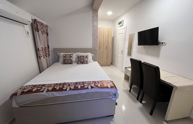 Pearl Apartments - Photo 20