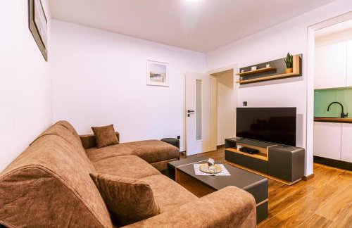 Apartment Moon - Photo 1