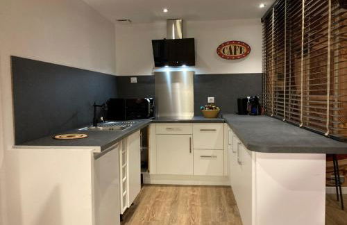 Luxueuse Villa avec Piscine et jacuzzi sur les hauteurs de La Ciotat - Foto 21