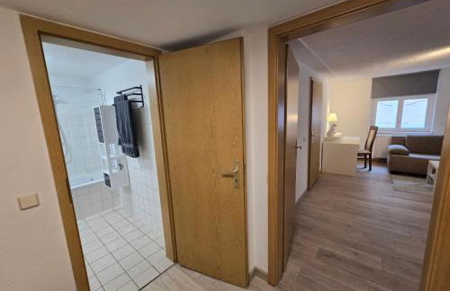 FERIENWOHNUNG 52m2 APARTMENT in ZITTAUER STADTZENTRUM INNENSTADT INNENRING TOP LAGE - WOHNEN AUF ZEIT IN ZITTAU - 2 RAUM WOHNUNG EINKAUFSSTRASSE - Foto 21