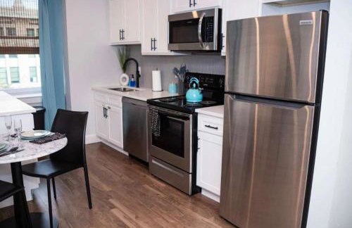 Fun Cozy 1 Br King Apts - 1 25 Mile Walk to TIAA Bnk Fld - Foto 11