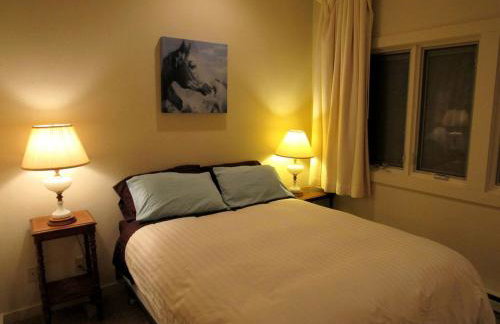 Romantic Cabin Getaway Along the Madison River in Ennis, Montana - Foto 7