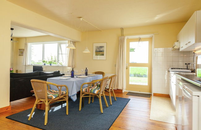 Peaceful Vacation Home With Wide View - Foto 13