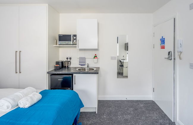 SAV Wembley Studios - Photo 17