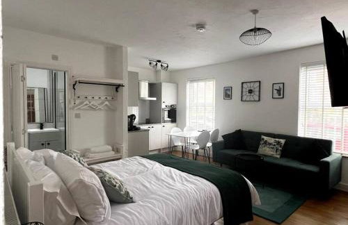 The Grocery Shop - Foto 12