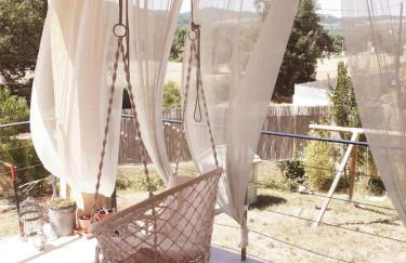 Maison ensoleillée de plain-pied ouvert sur un jardin clôturé - Foto 9