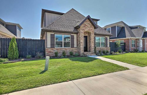 Fayetteville House Pool Access and Gas Grill! - Foto 32