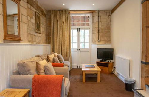 Princess Elizabeth - Photo 3