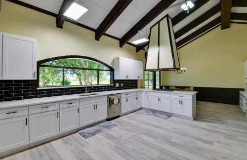 Private Pool Pilot Point Home on 45 Acres - Foto 1