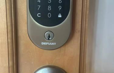 3-BR space in charming Hollywood - Foto 17