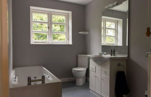 The Manor Dairy - Foto 9