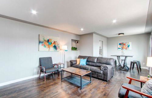 Spacious family home in Littleton with fenced yard - Foto 12