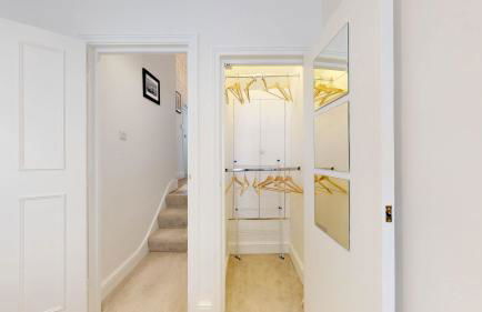 Central London Flat in Westminster - Photo 24
