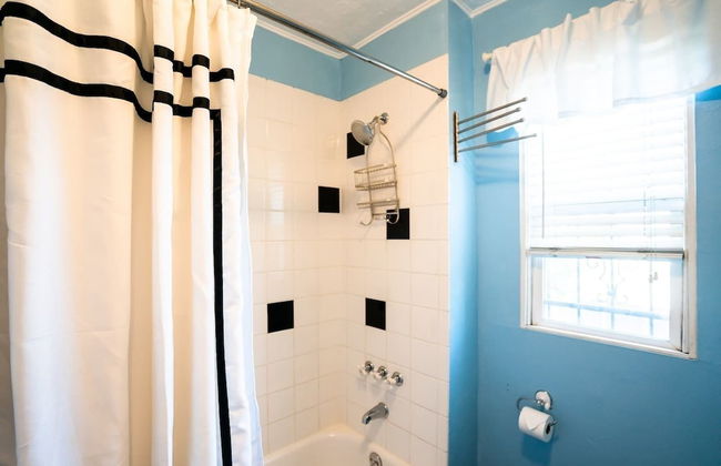 Cannabis Castle Historic Home in Baker District - Foto 46