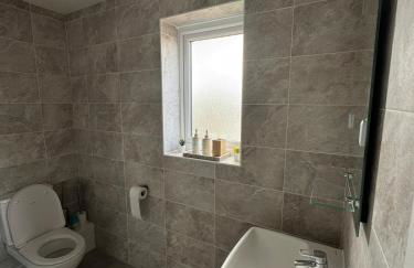 Lakeside Penthouse View - Photo 7