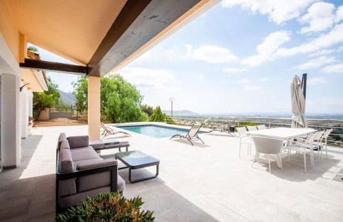 Villa Luxueuse, 2 piscines, spa et salle de sport, 5 chambres, 4 salles de bain - Foto 16