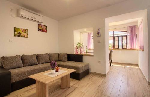 Wonderful villa Dvori with private pool for 12 persons near Pula - Foto 28