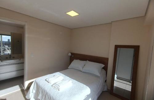 Apt Aconchegante Centro Civico Frente Shop Mueller - Foto 18