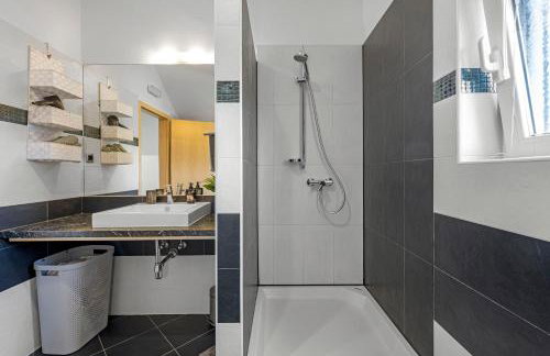 Villa Tonka with private pool near Krka - Foto 47