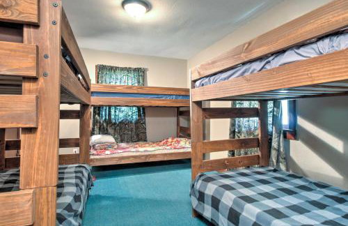 Vintage House with Fire Pit Less Than 6 Mi To Kentucky Lake! - Foto 18