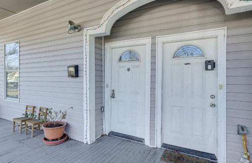 Walk to Parks and Dining Pet-Friendly Home with Yard! - Foto 21