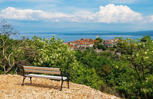 House Bajota with terrace and sea view - Foto 45