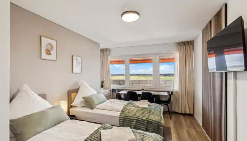 Skyview Apartment mit Balkon & Parkplatz - Foto 3