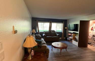 Rustic Girdwood Condo - Foto 13