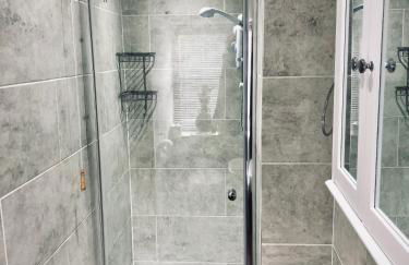 The Old Mill Holiday Cottages, Nr Mold - Foto 46