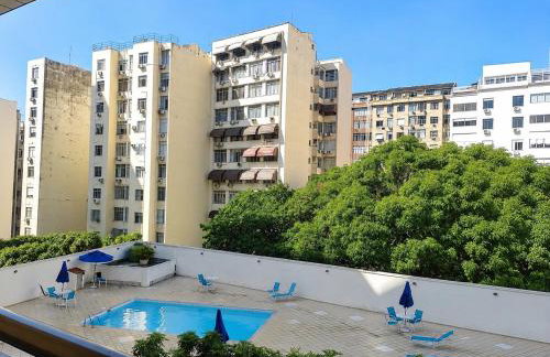 Hospede-se perto da praia com conveniência - Foto 23