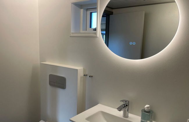 "Roar" - 500m from the sea - Photo 5