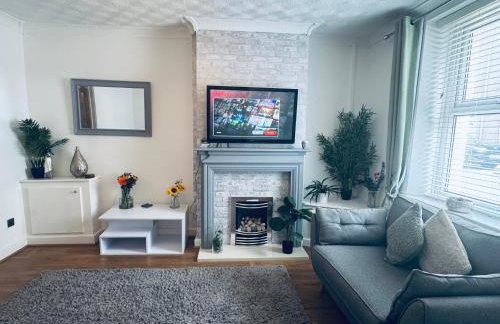 Lonsdale Terrace - 3 Bedrooms - Sleeps 6 - Photo 23
