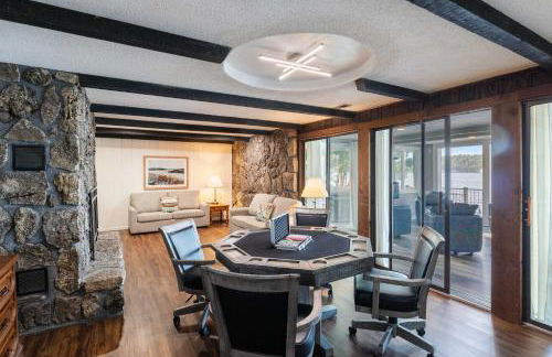 Lakefront Home Private Dock with Main Channel View - Foto 20