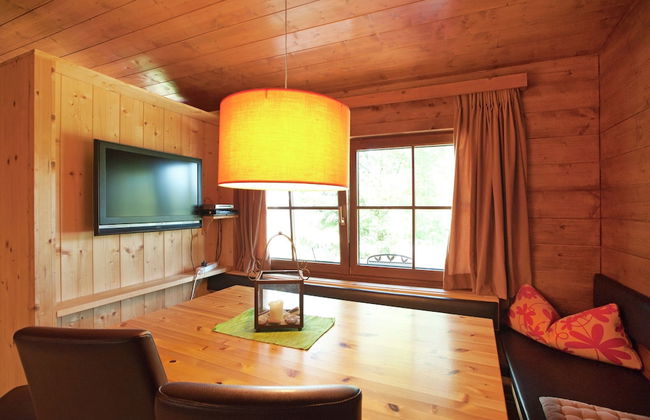 Spacious Chalet near Ski Slopes in Worgl - Photo 11