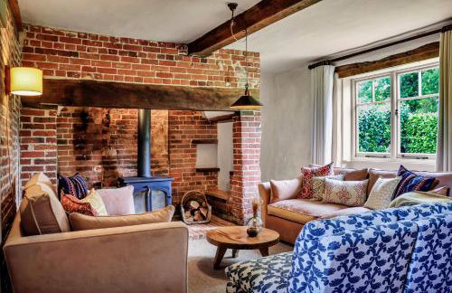 Gorgeous English Farmhouse Holiday Cottage for 9 and a half - Foto 10