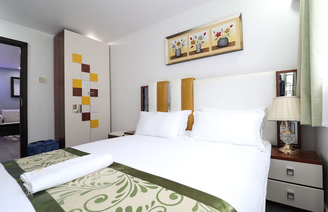 Queen Stay Apartments - Foto 11