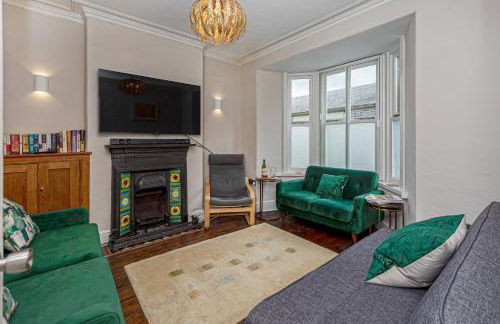 Character Townhouse in Town Centre & Superb Views - Foto 11