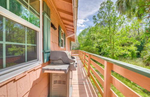 Relax Fireside Riverfront Inglis Duplex with Dock - Foto 20