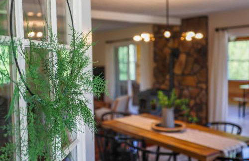 Creekside Fun Dog-friendly, Games & Fire Pit - Photo 6