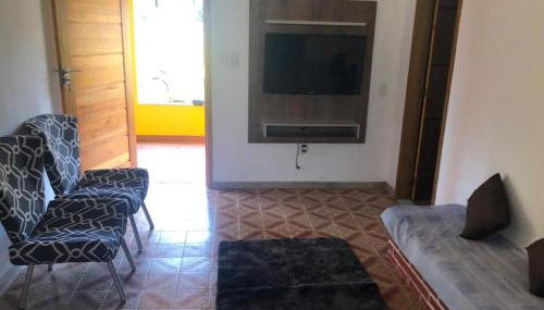 Casa espaçosa com Piscina próximo a Praia e lagoa - Foto 4