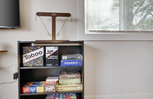 (NEW) Blue Mtn Poconos Retreat Htd pool pet frndly - Foto 35