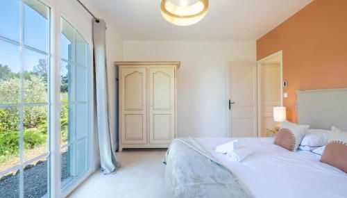 Jewel of 280m with Infinity Pool in Absolute Calm - Foto 4