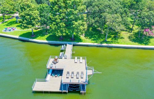 Stunning Lakefront Malakoff Home with Dock and Deck - Foto 45